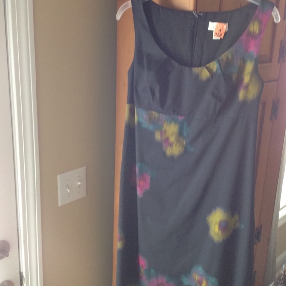 LOFT sleeveless dress - Picture 2 of 6